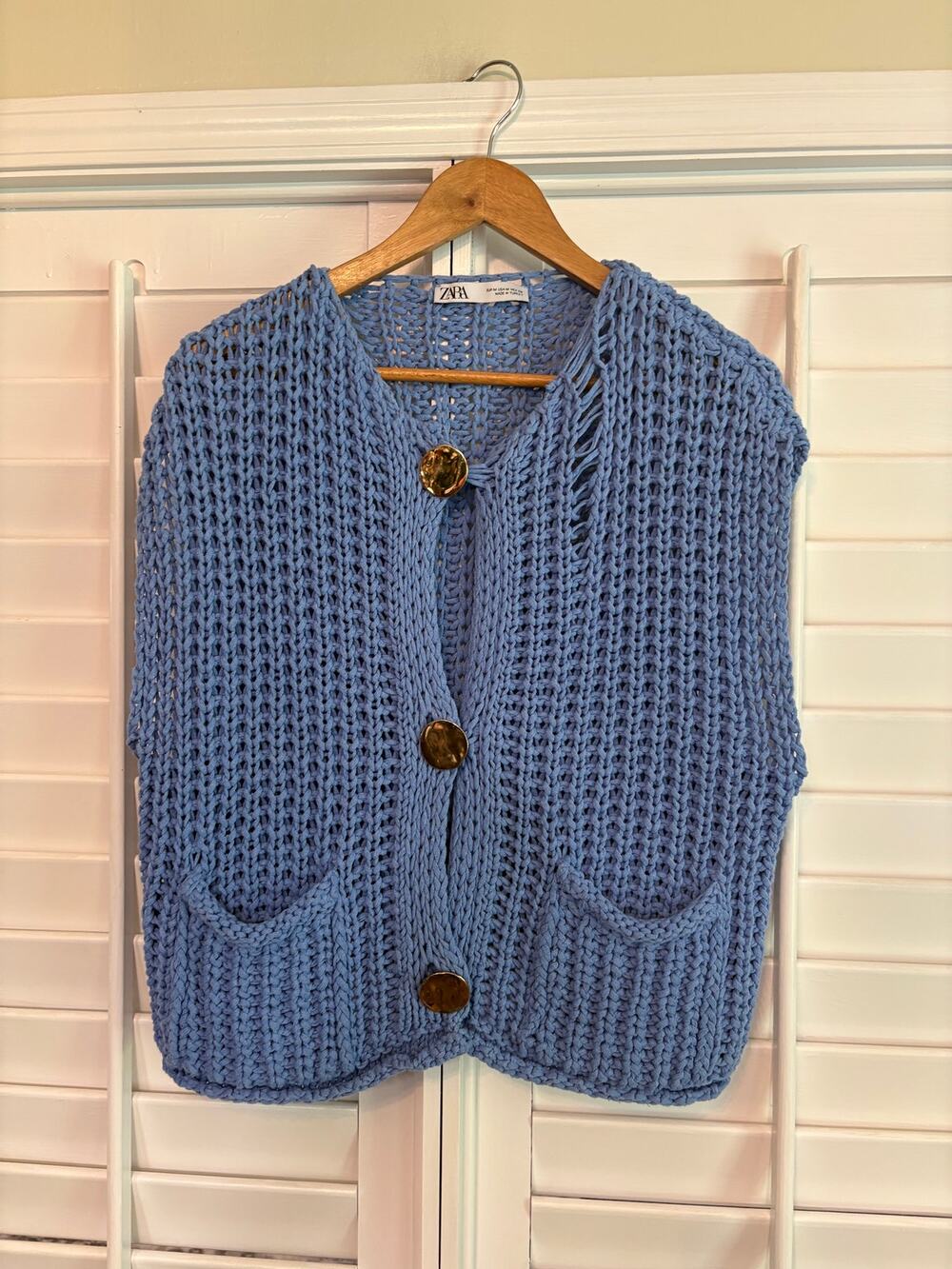 Zara Blue Sweater Vest‎ With Gold Buttons Size Medium